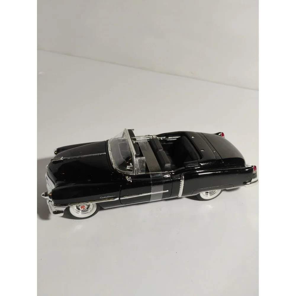 WELLY 1953 CADILLAC ELDORADO CONVERTIBLE GLOSS BLACK TOP DOWN 4.75